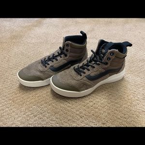Vans Ultracushion High Top Shoes
